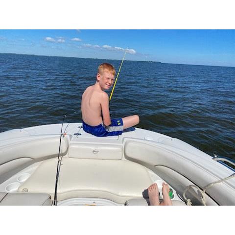 2005 Crownline 240 EX – Ready for Your Next Adventure!