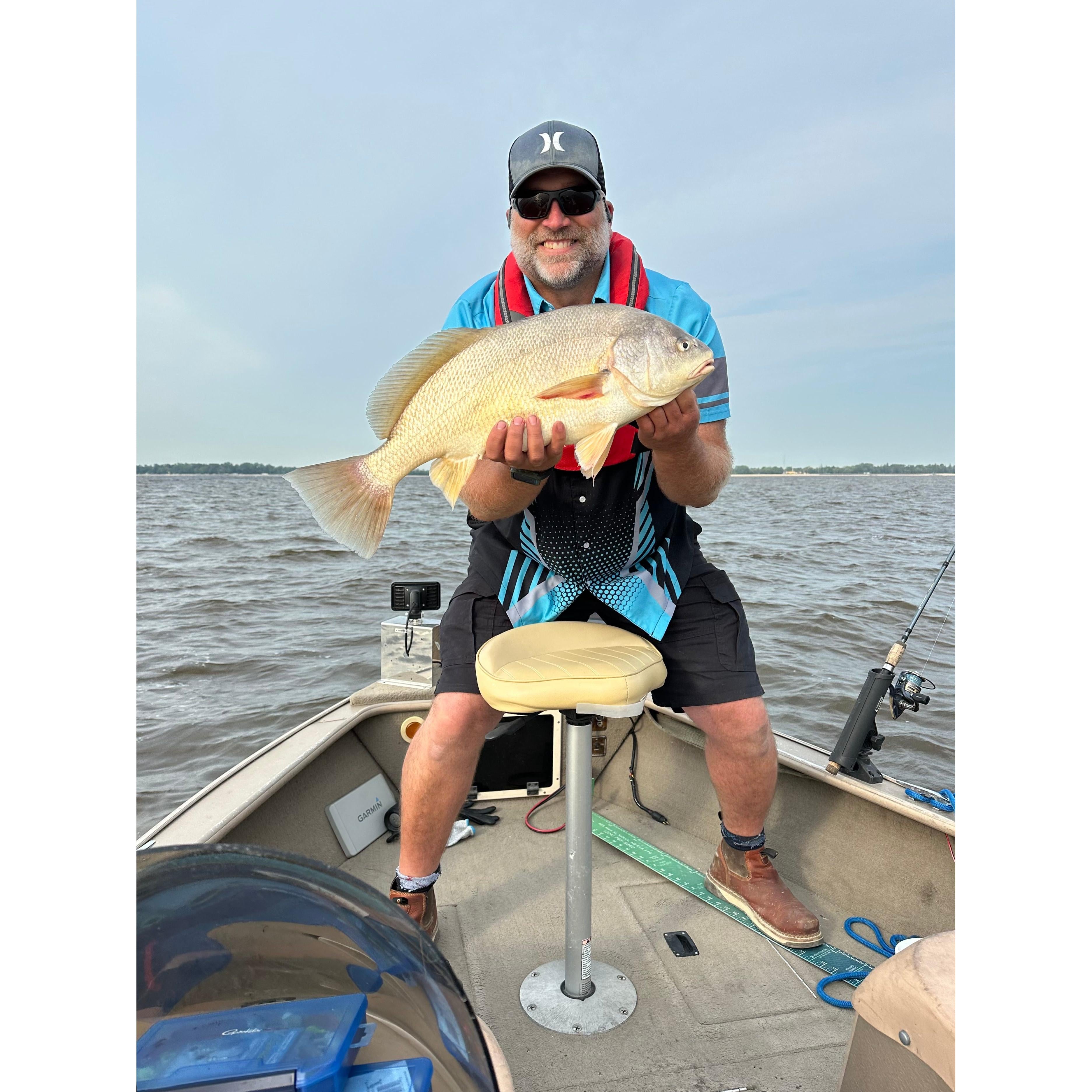 SOLD 1996 LUND PRO-V w/ 150 HP EVINRUDE SOLD