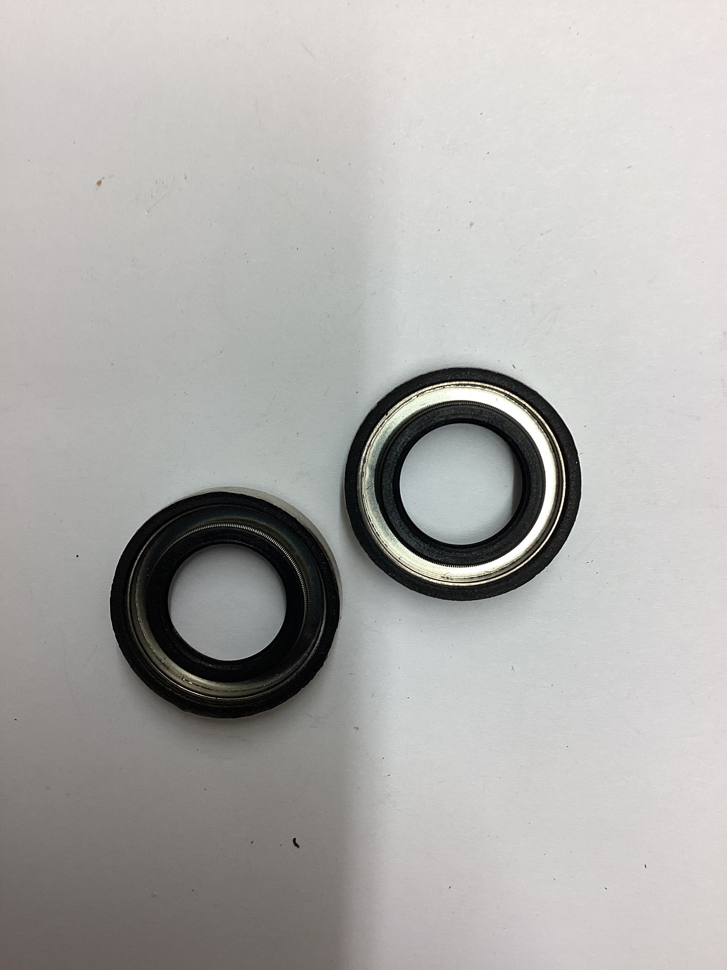OIL SEAL P/N 321481