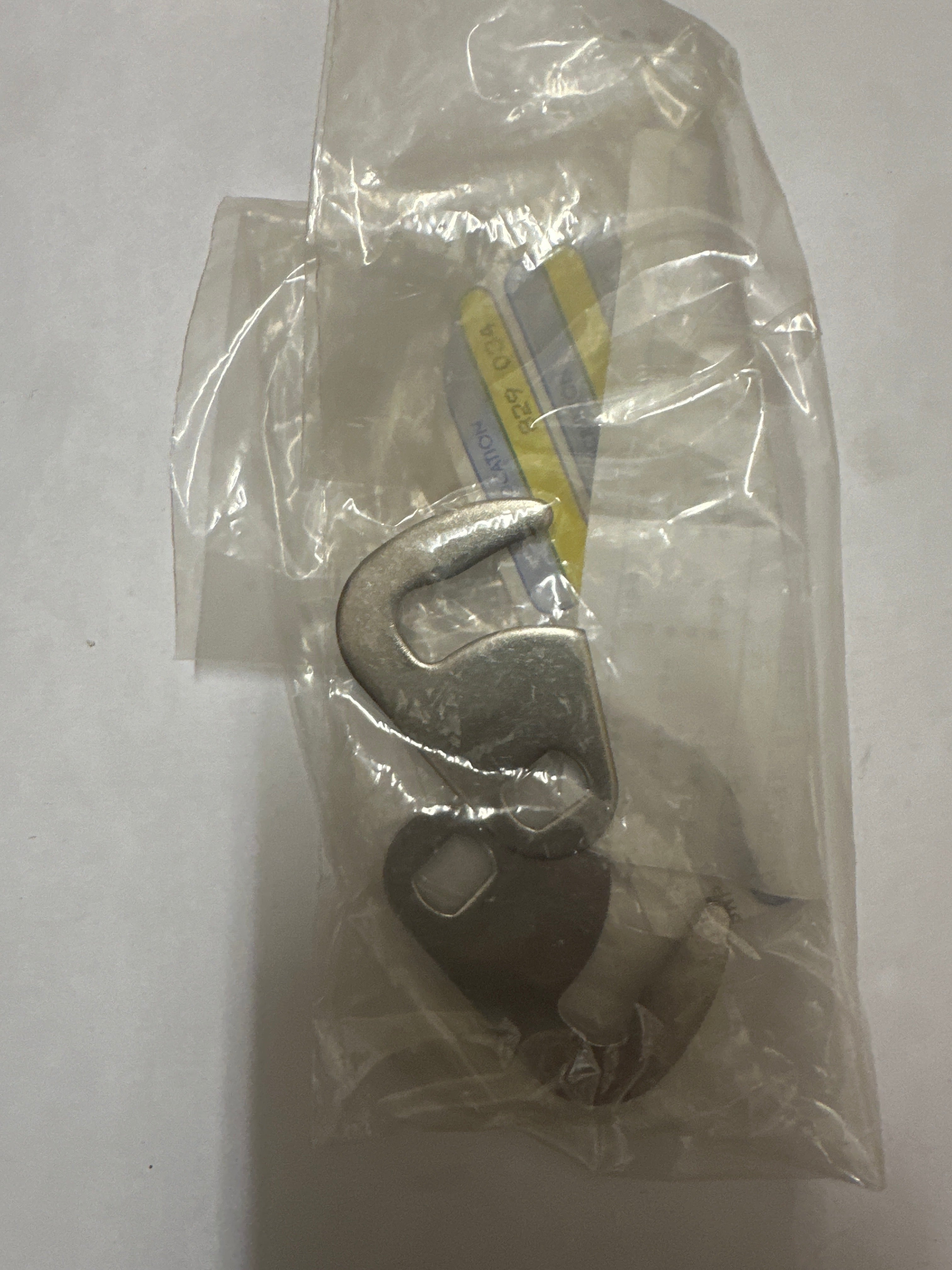 HOOK LATCH INNER P/N 343578
