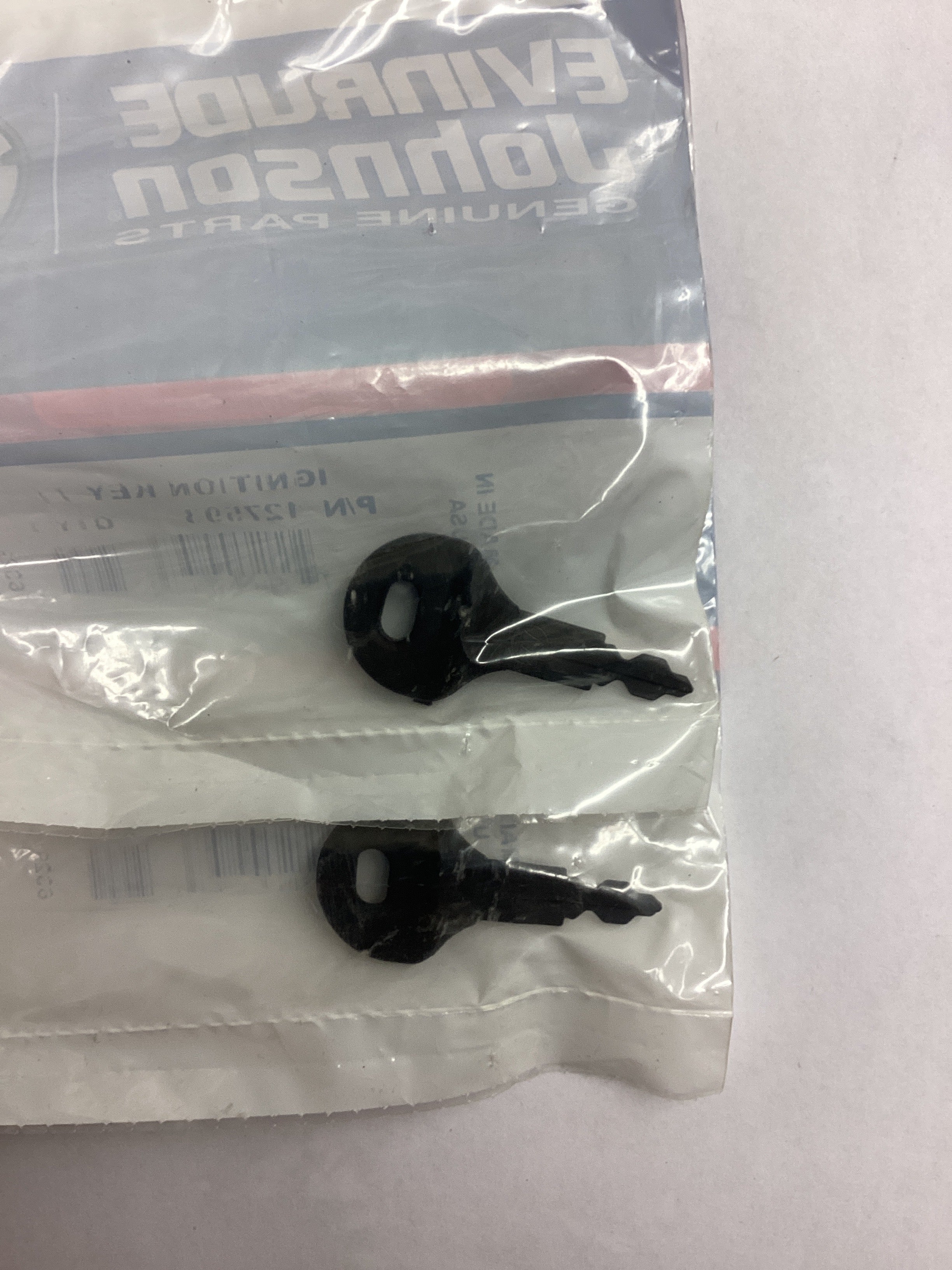 IGINITION KEY 77 - 96 SER P/N 127593