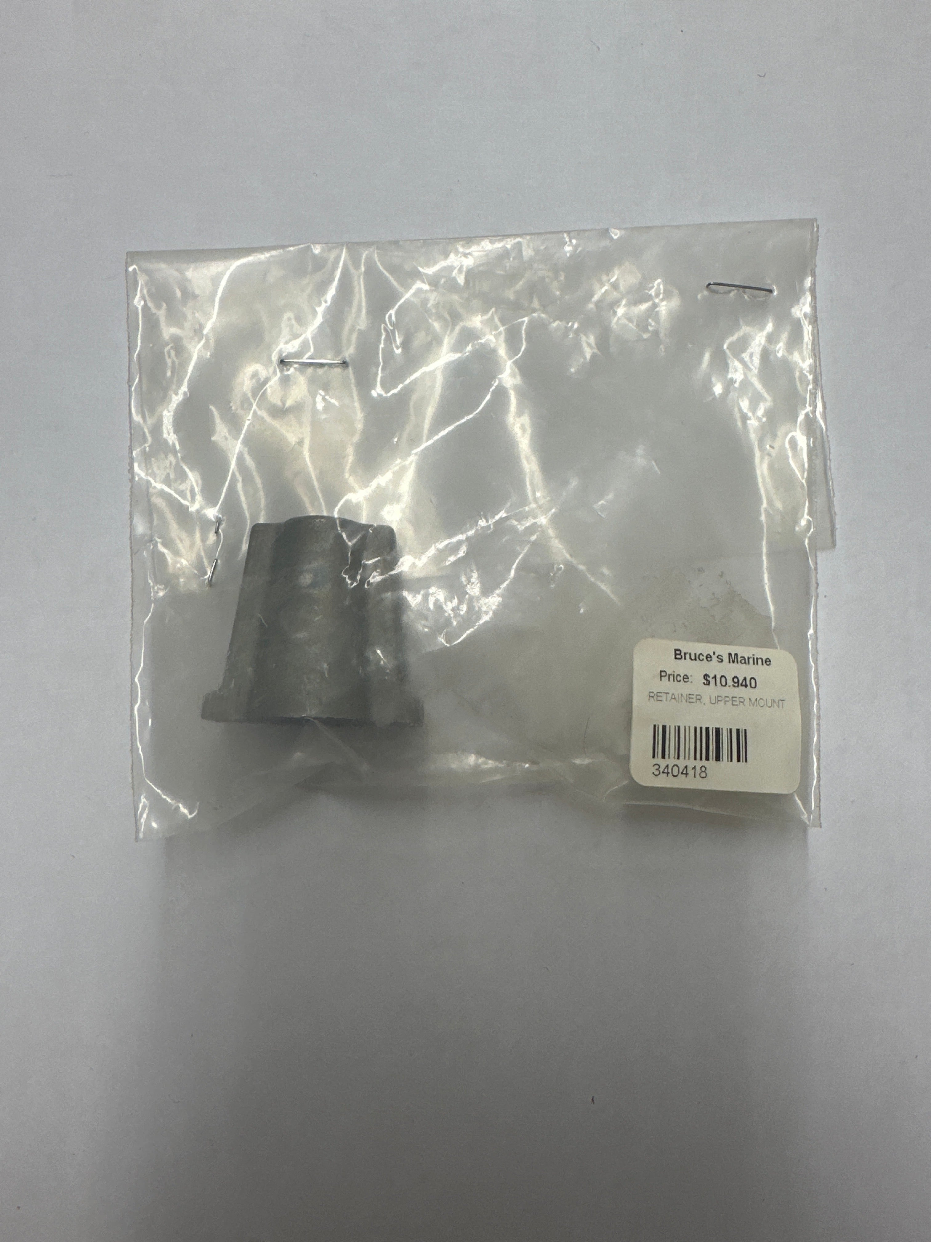 RETAINER, UPPER MOUNT P/N 340418