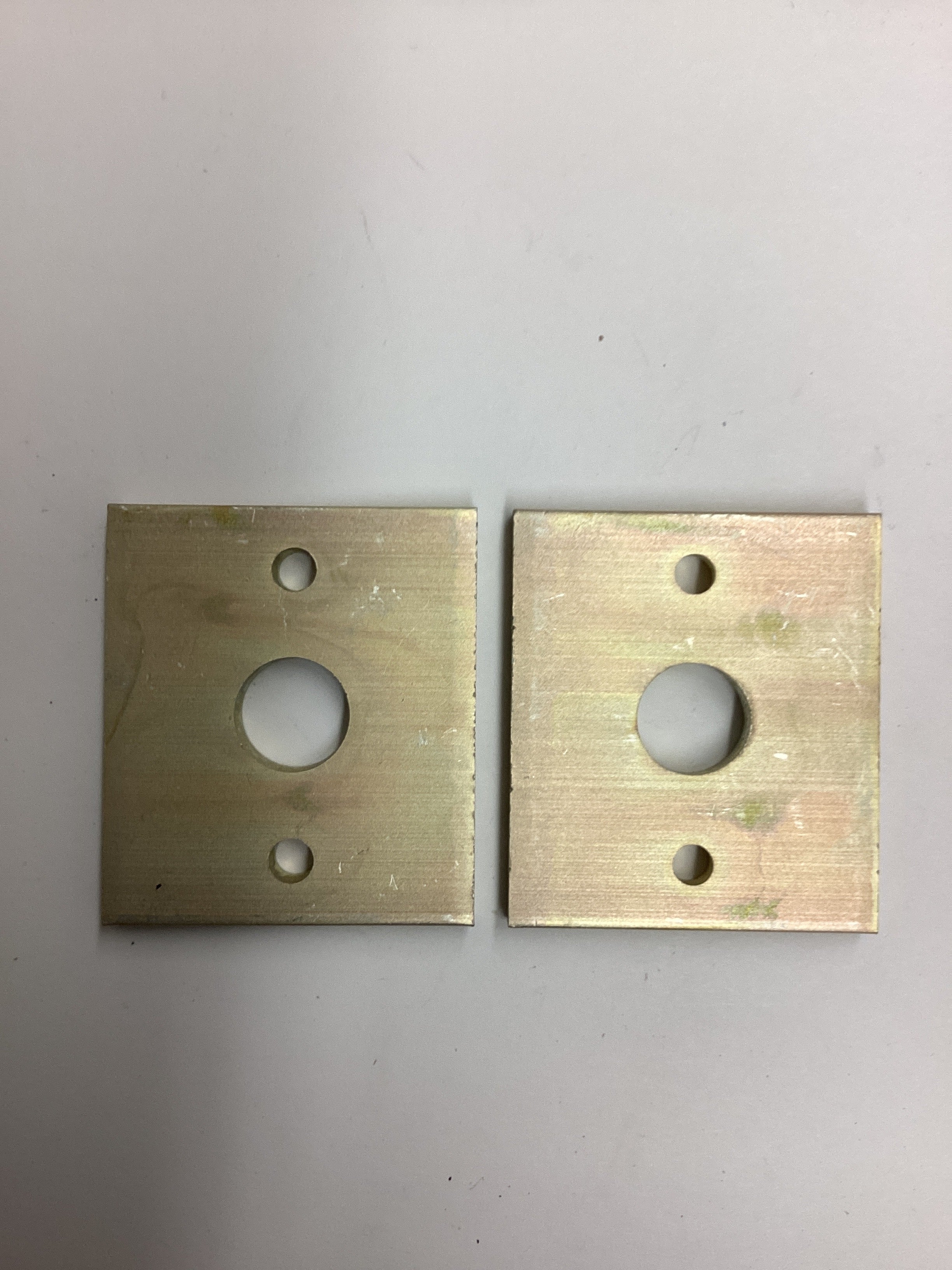 SQUARE PLATE P/N 318272